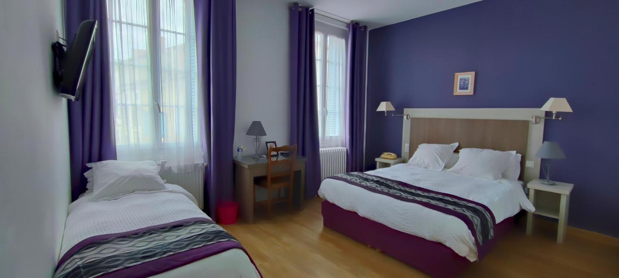 Logis Grand Hotel Pelisson Nontron Eksteriør billede